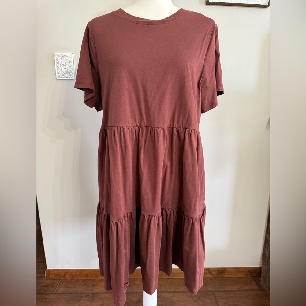 Old Navy Rust Brown Tiered Knee Length/Midi T-Shirt Dress